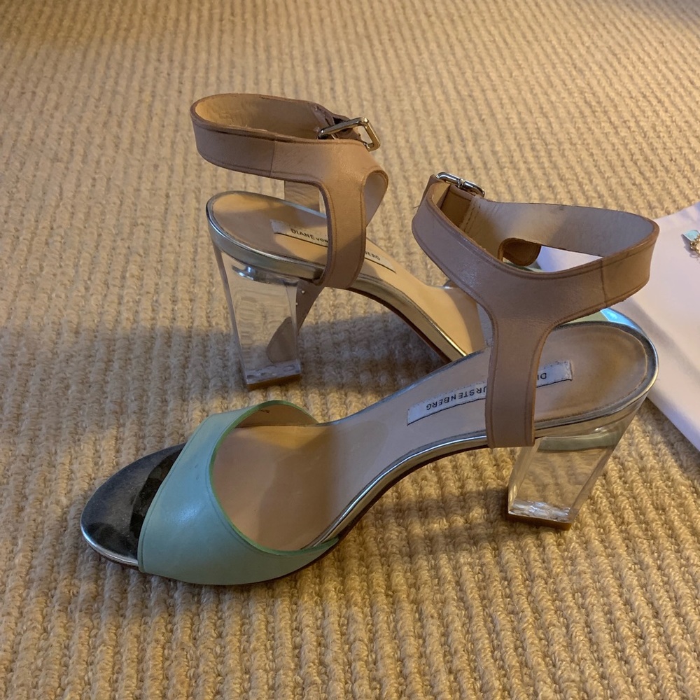 Diane Von Furstenberg Patmos Lucite Heel